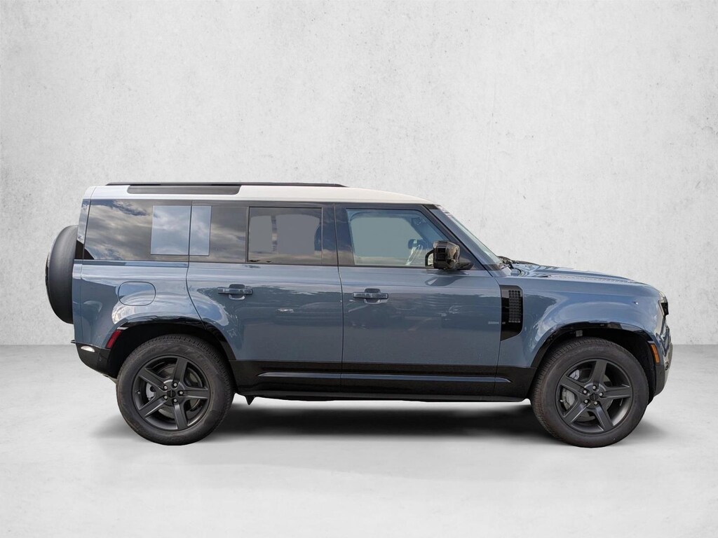 Certified 2026 Land Rover Defender 110 X-Dynamic SE SUV