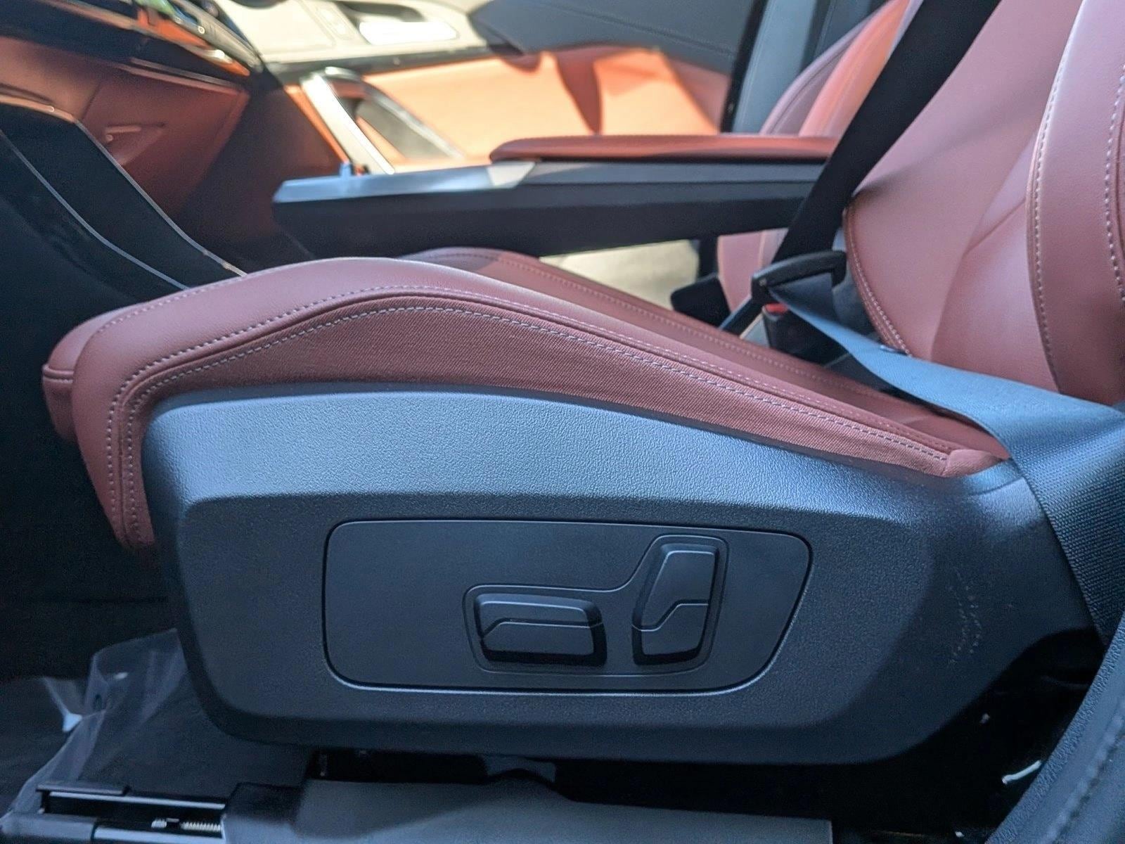 2026 BMW X1 28i - Photo 11