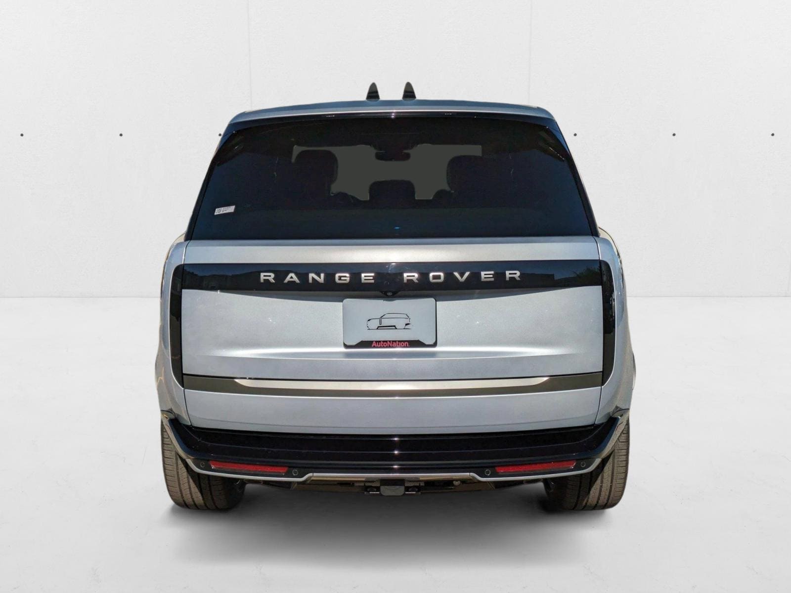 2025 Land Rover Range Rover SE - Photo 8