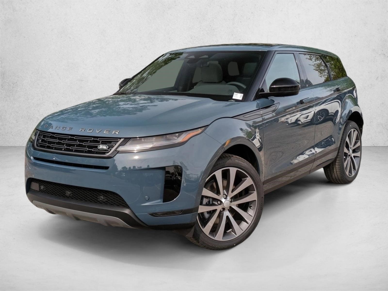 2026 Land Rover Range Rover Evoque S's photo