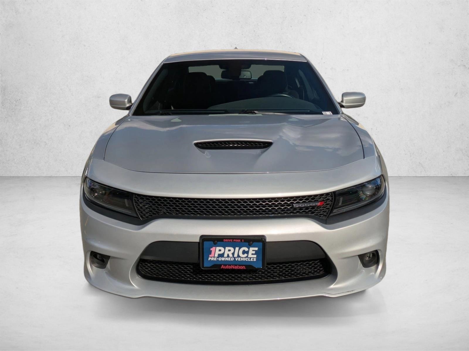 2022 Dodge Charger R/T photo 2