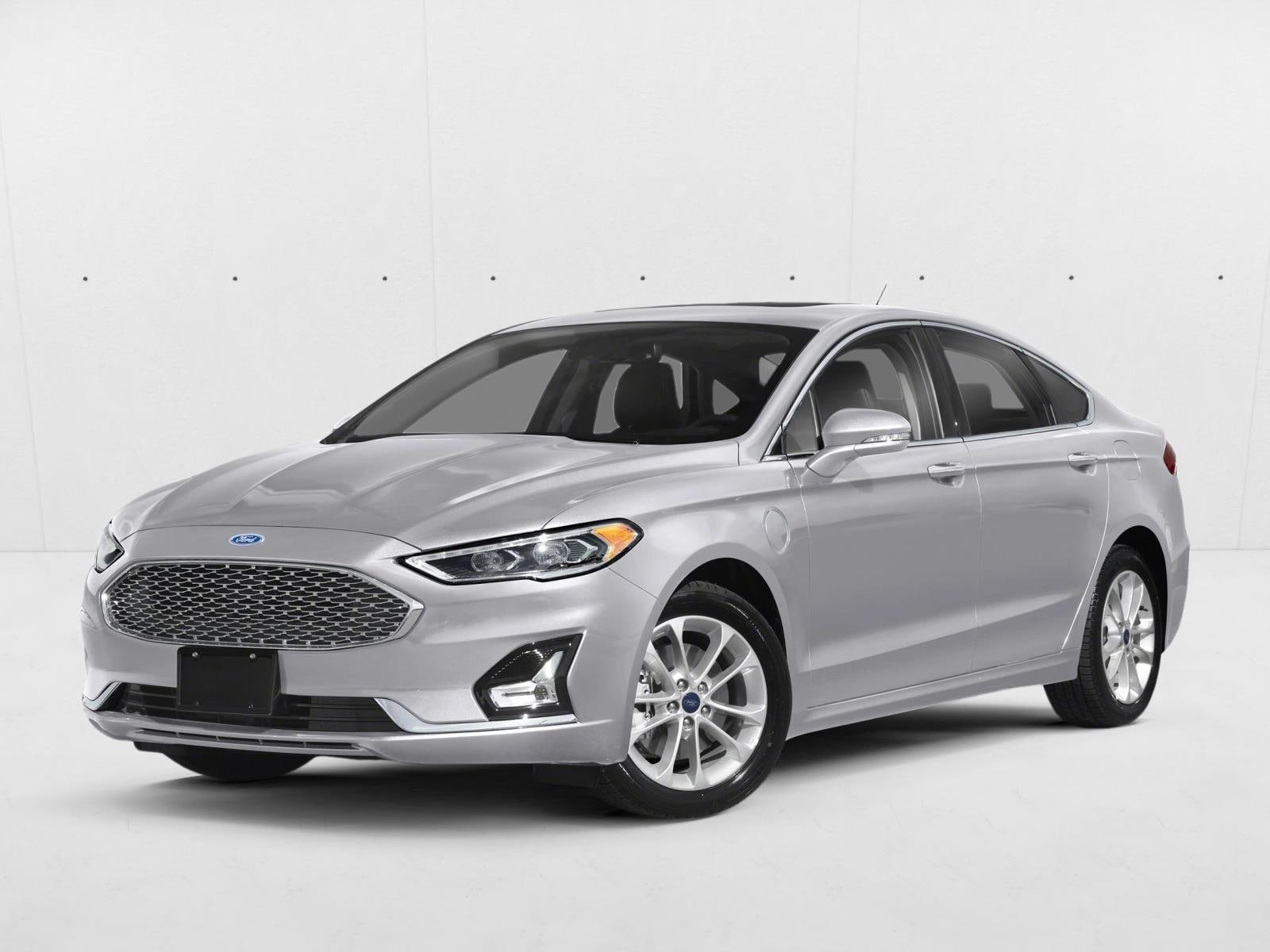 2020 Ford Fusion Energi Titanium's photo