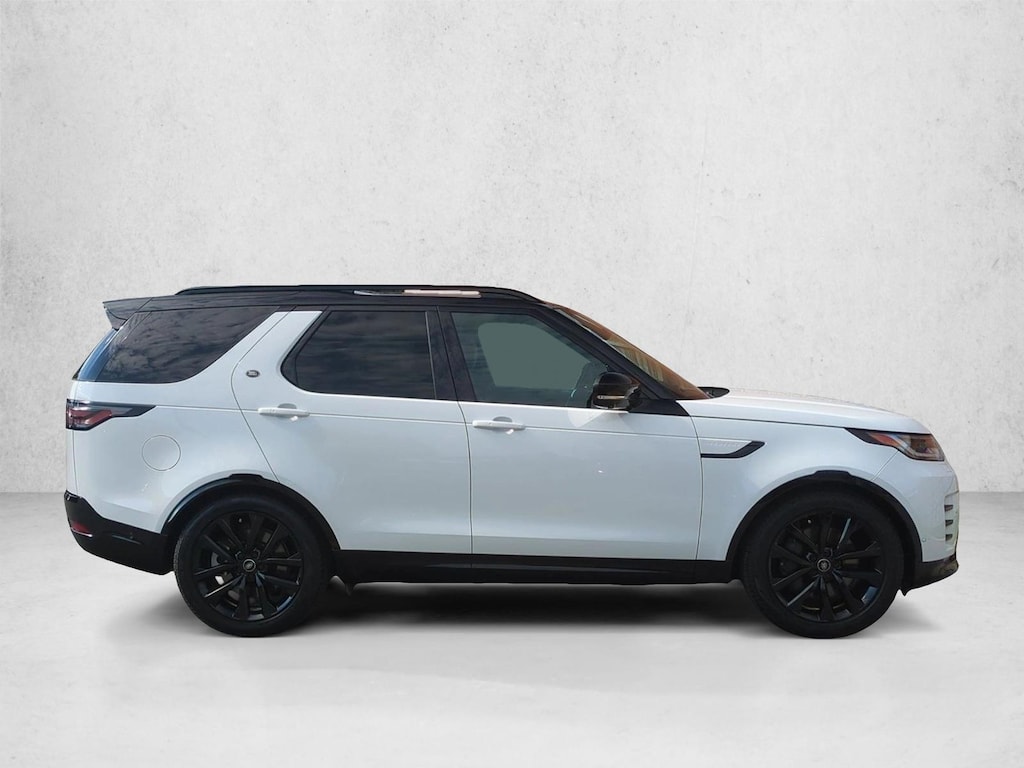 Certified 2026 Land Rover Discovery Gemini Edition SUV