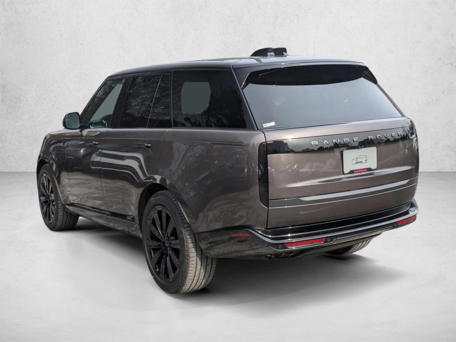 2026 Land Rover Range Rover SE - Photo 9
