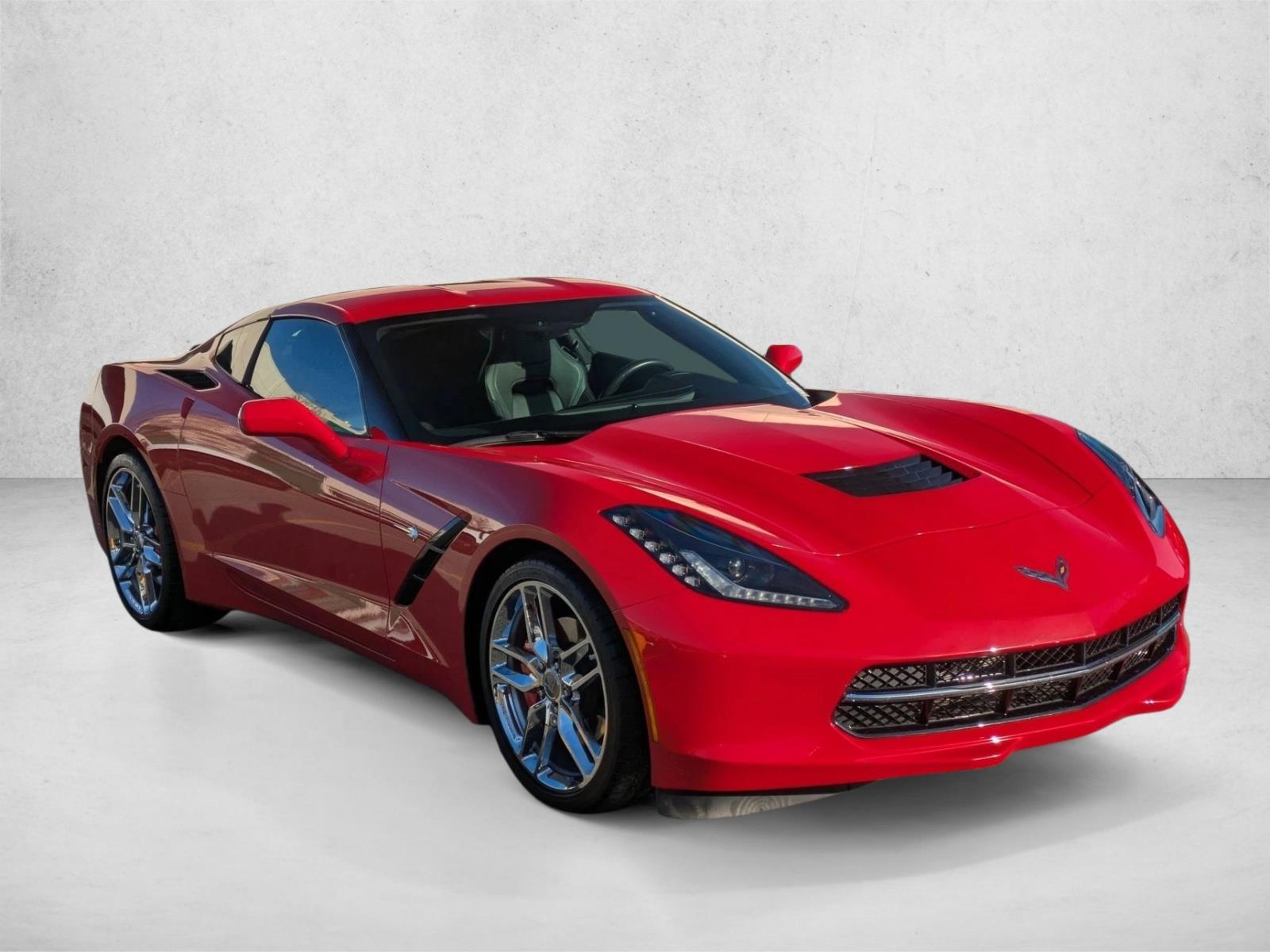 2018 Chevrolet Corvette Stingray Coupe 1LT photo 3
