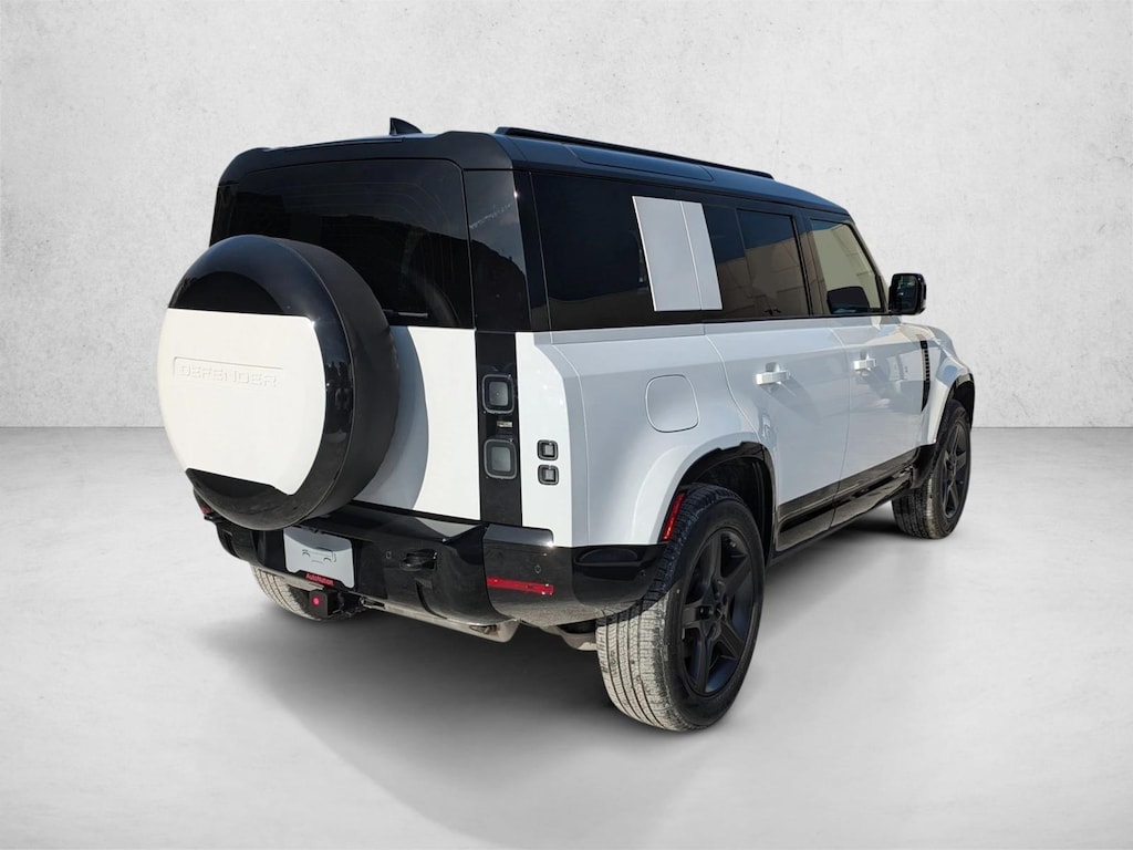 New 2026 Land Rover Defender 110 X-Dynamic SE SUV