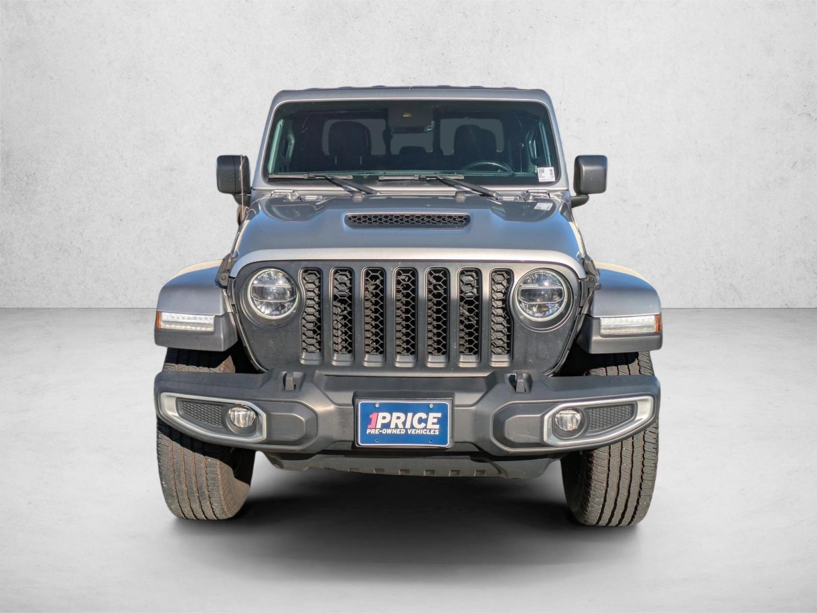 2020 Jeep Gladiator Overland photo 2