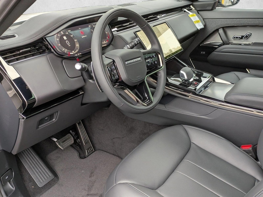 New 2025 Land Rover Range Rover Sport P400 Dynamic SE SUV