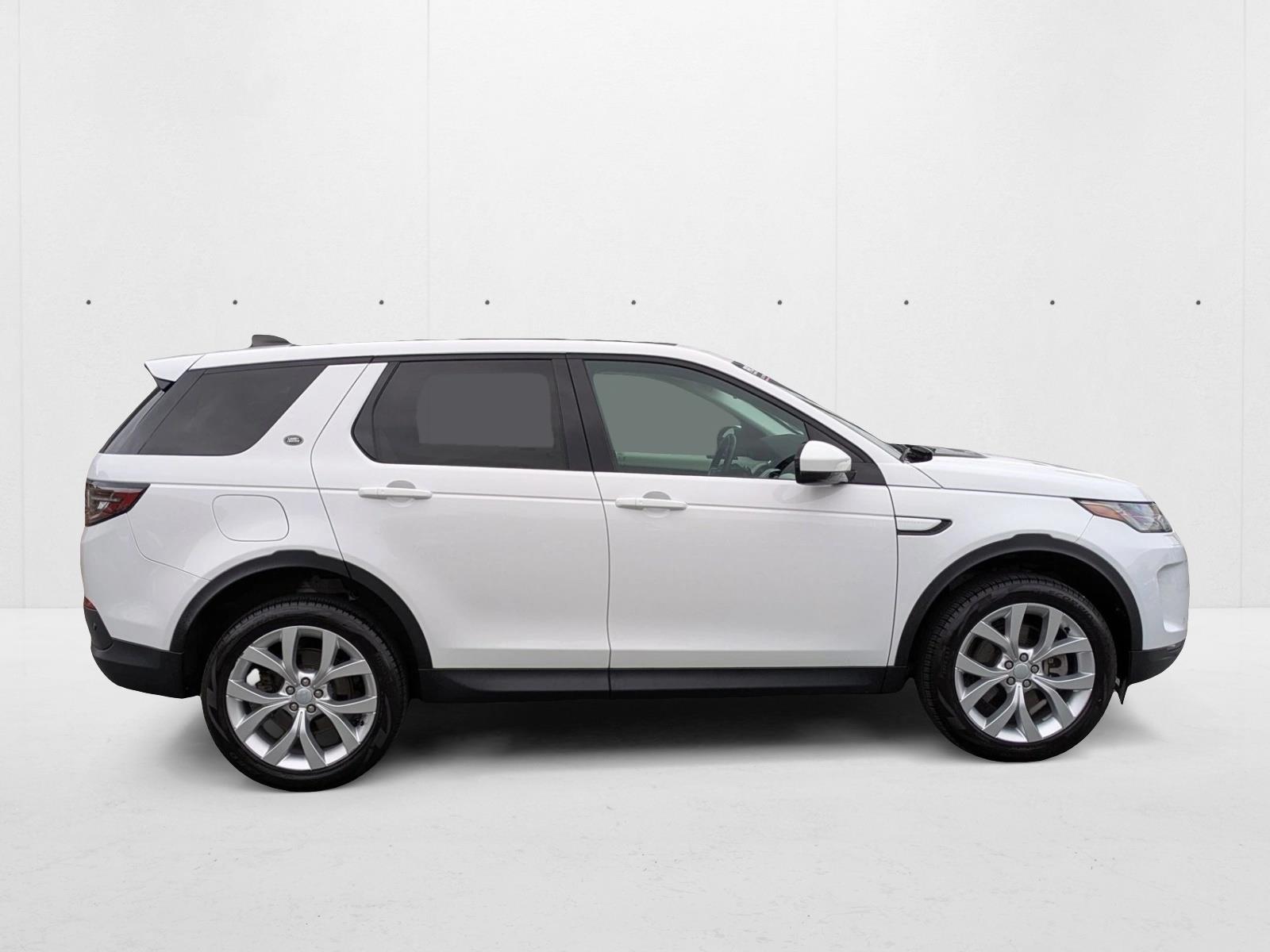 2022 Land Rover Discovery Sport SE photo 4