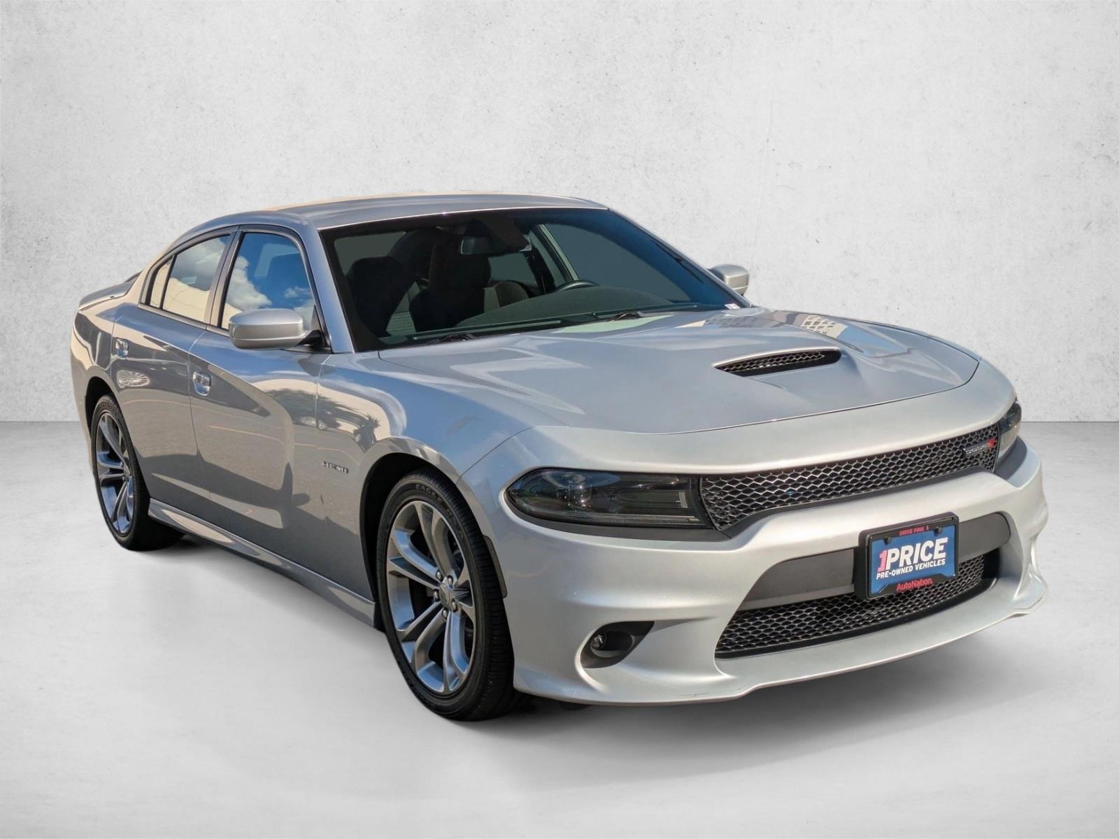 2022 Dodge Charger R/T photo 3