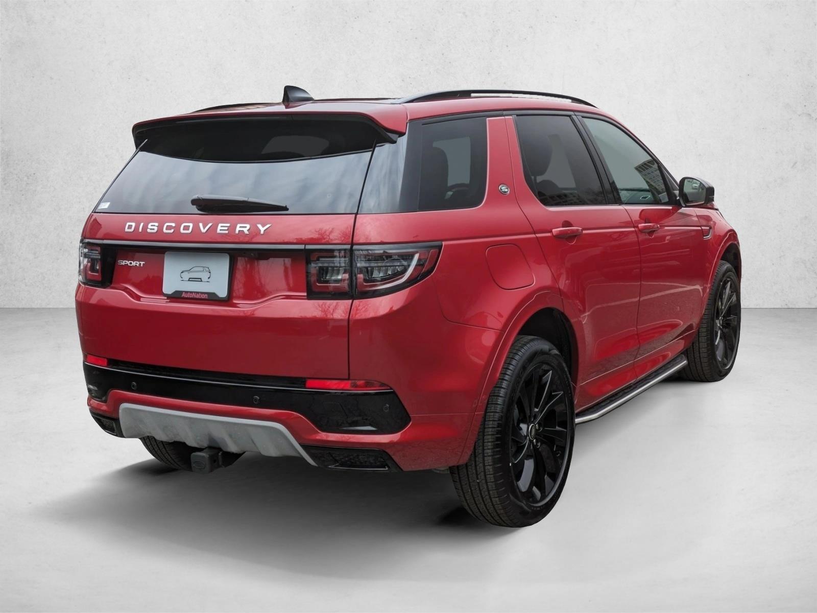 2025 Land Rover Discovery Sport S photo 2