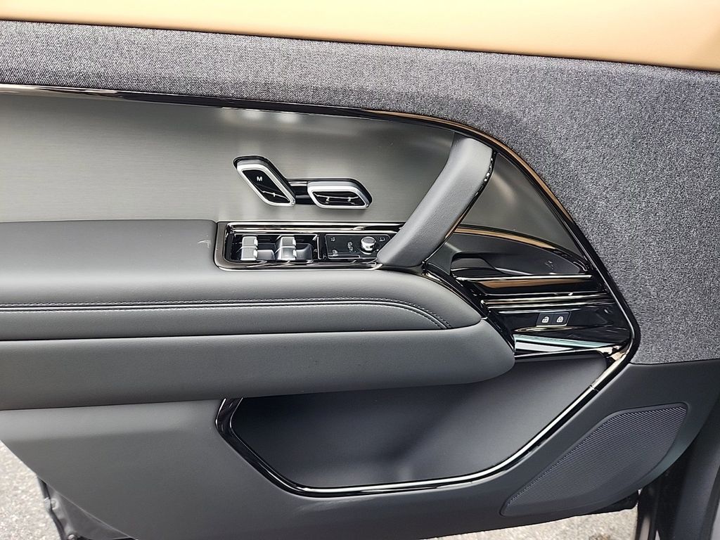 2025 Land Rover Range Rover Sport Dynamic SE - Photo 24