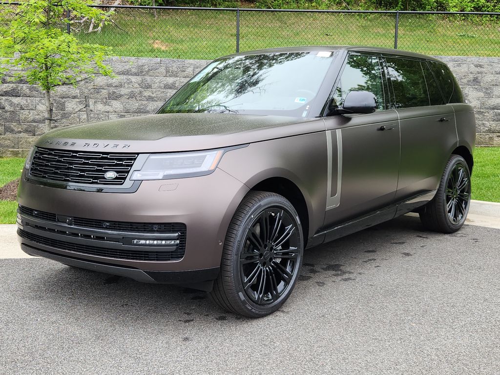 2026 Land Rover Range Rover 4.4 SE LWB 7's photo