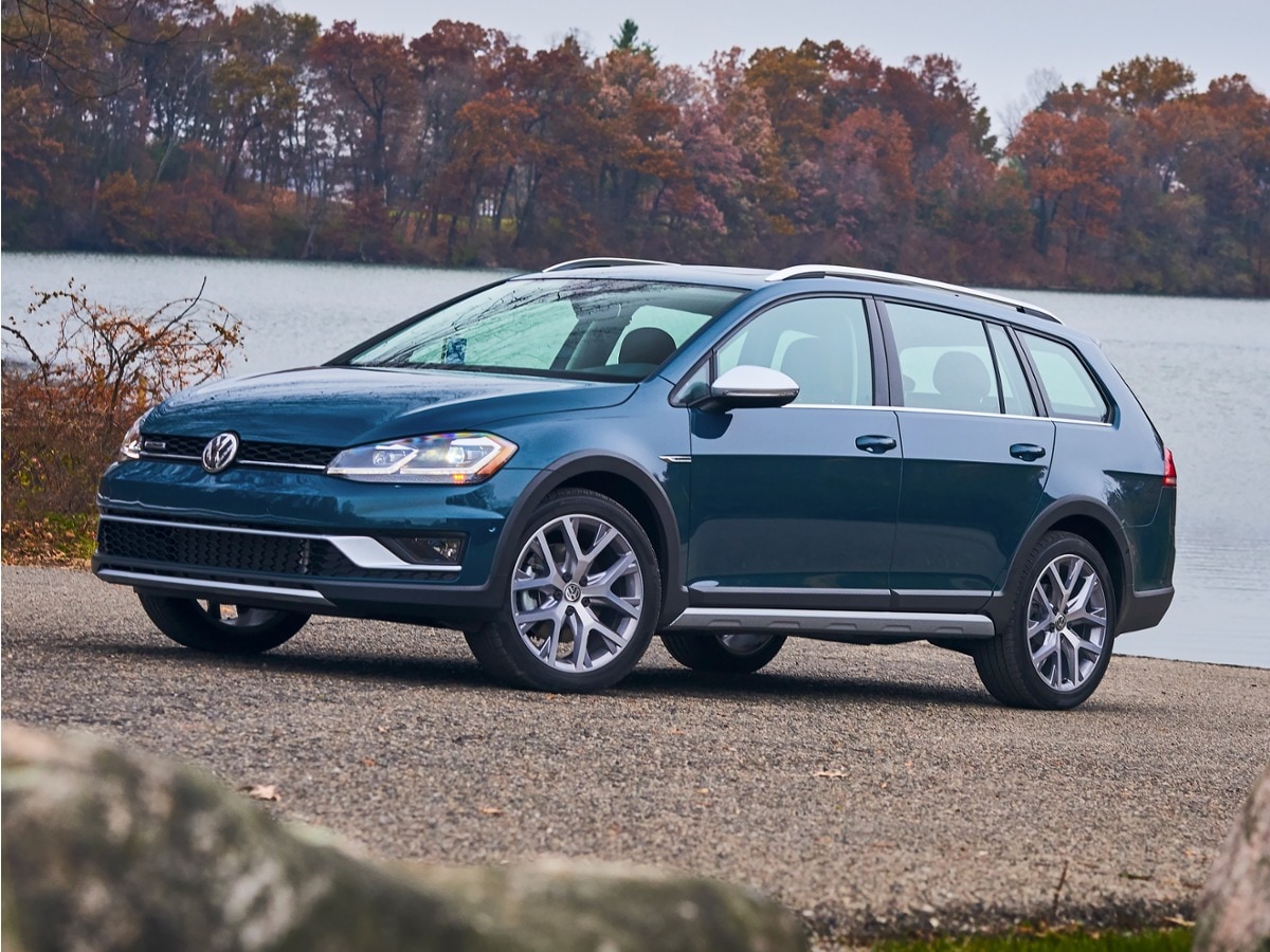 2019 Volkswagen Golf Alltrack TSI SE 4Motion's photo