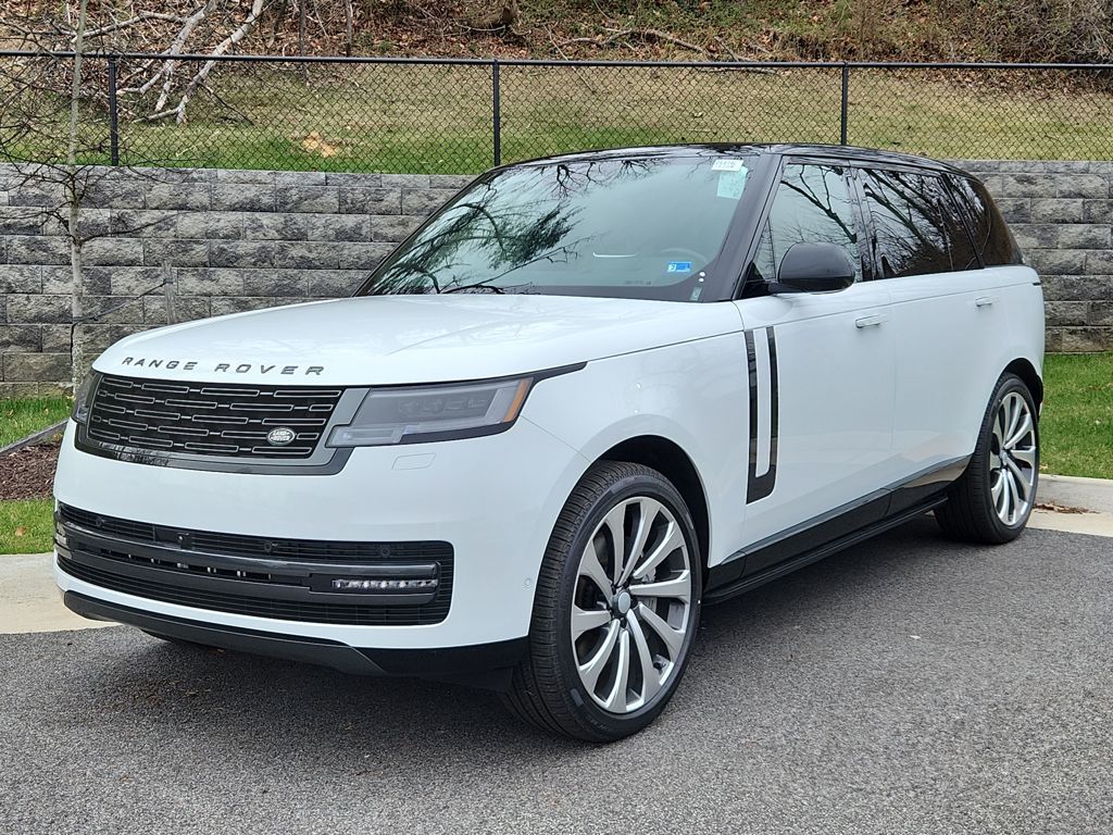 2025 Land Rover Range Rover SE