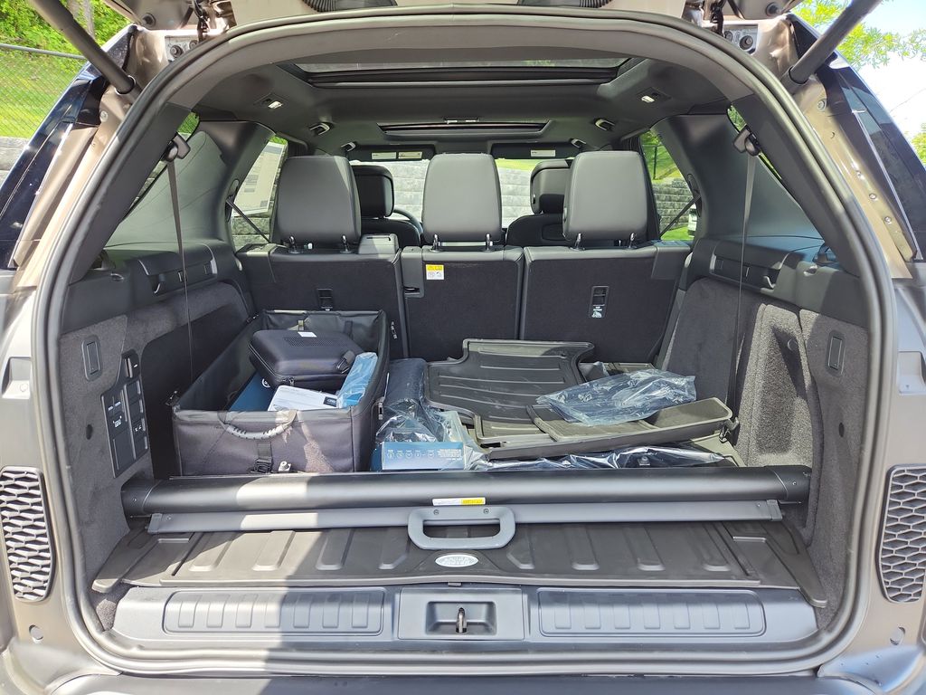 2025 Land Rover Discovery S - Photo 13