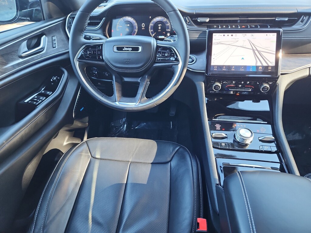 Used 2023 Jeep Grand Cherokee Overland SUV