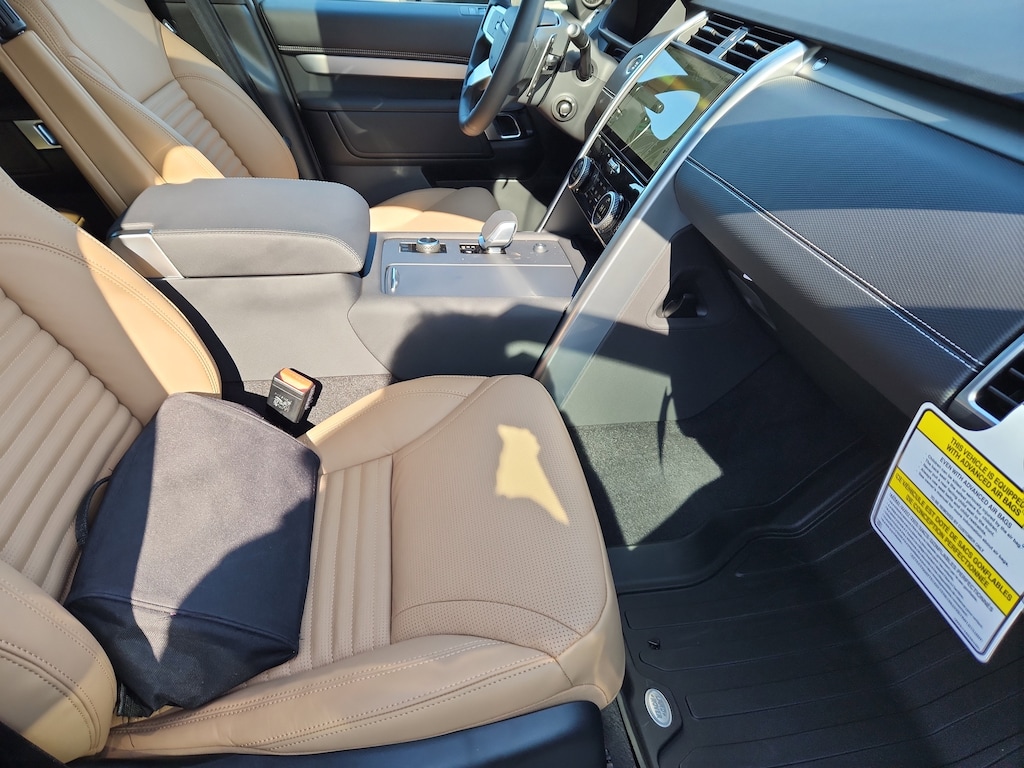 New 2026 Land Rover Discovery Gemini 360PS SUV