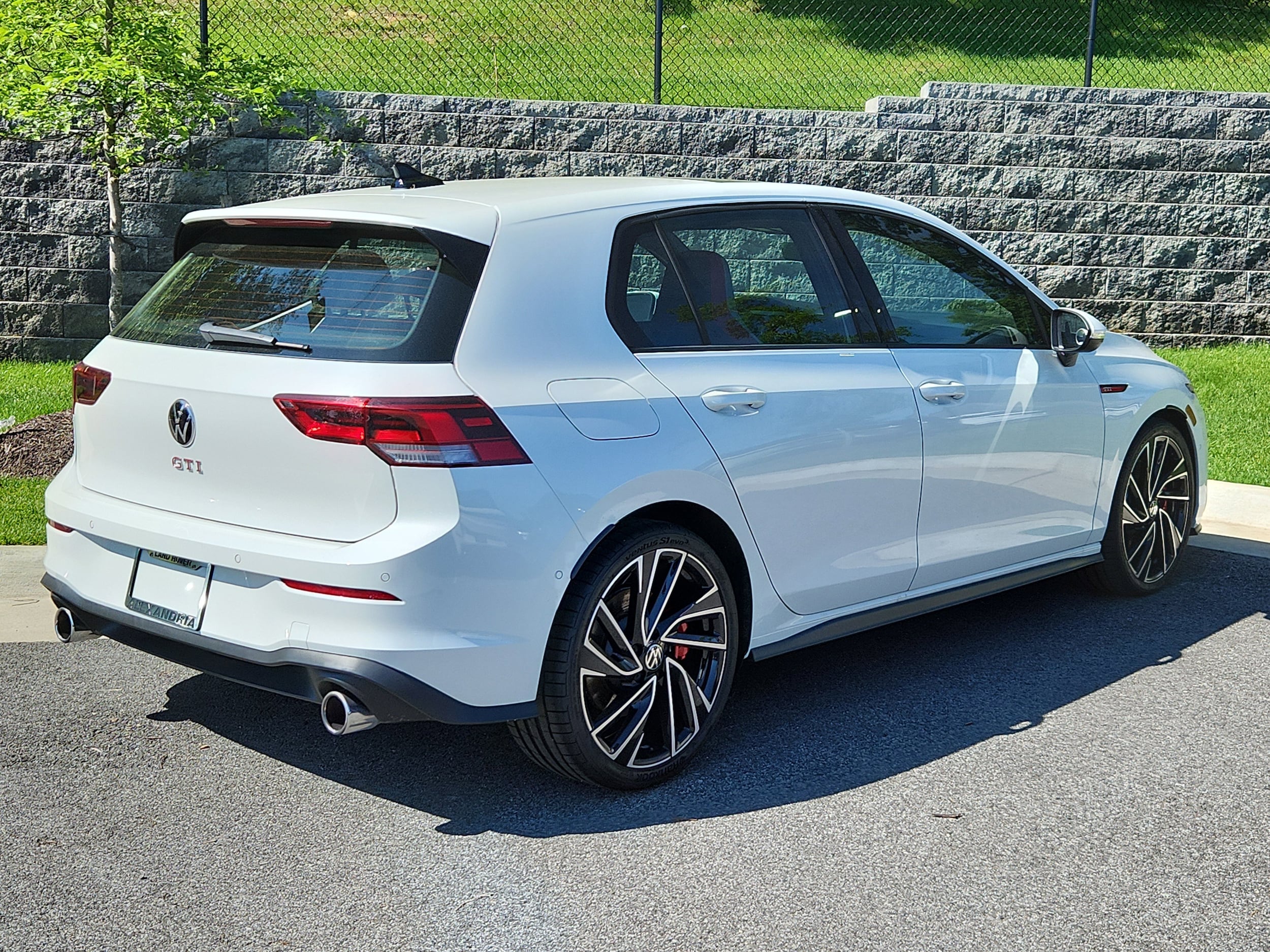 Used 2024 Volkswagen Golf GTI Autobahn with VIN WVWVA7CDXRW227300 for sale in Alexandria, VA