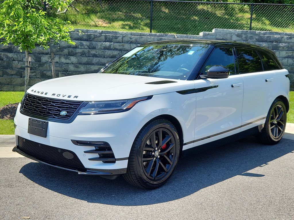 2025 Land Rover Range Rover Velar P250 Dynamic SE's photo