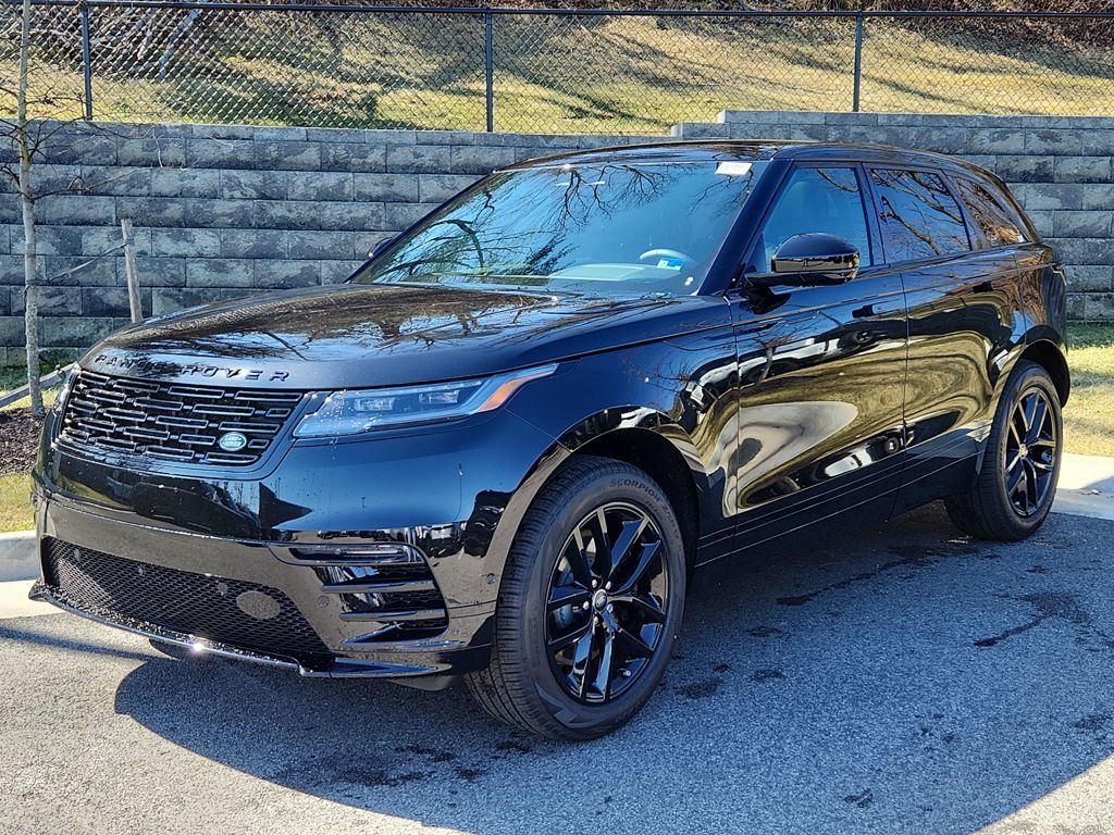2026 Land Rover Range Rover Velar P250 Dynamic SE's photo