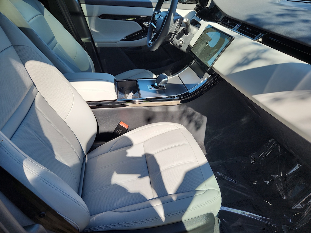 Used 2026 Land Rover Range Rover Evoque Core S SUV