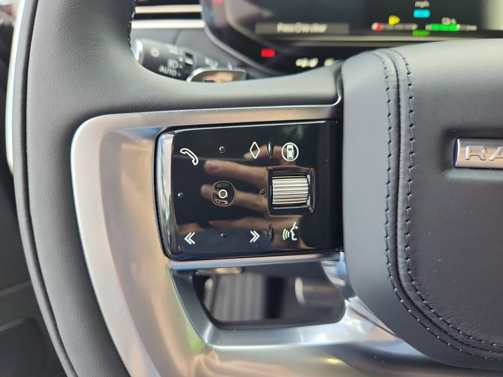 2025 Land Rover Range Rover SE - Photo 19