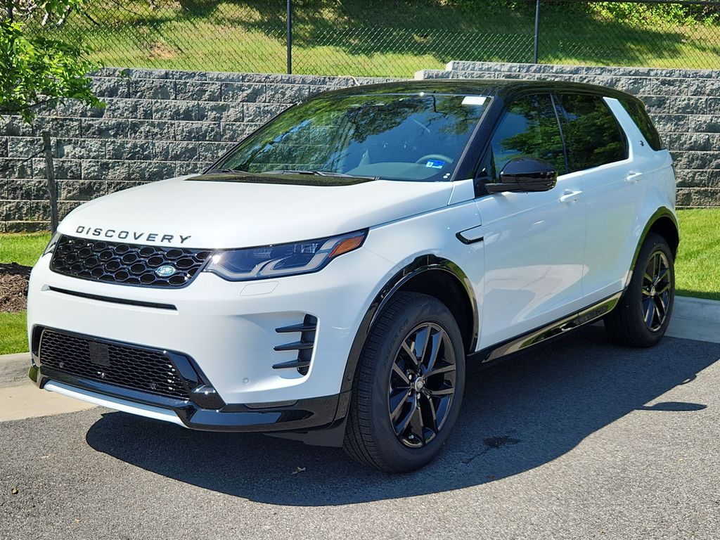 2026 Land Rover Discovery Sport 2.0 Landmark Edition's photo