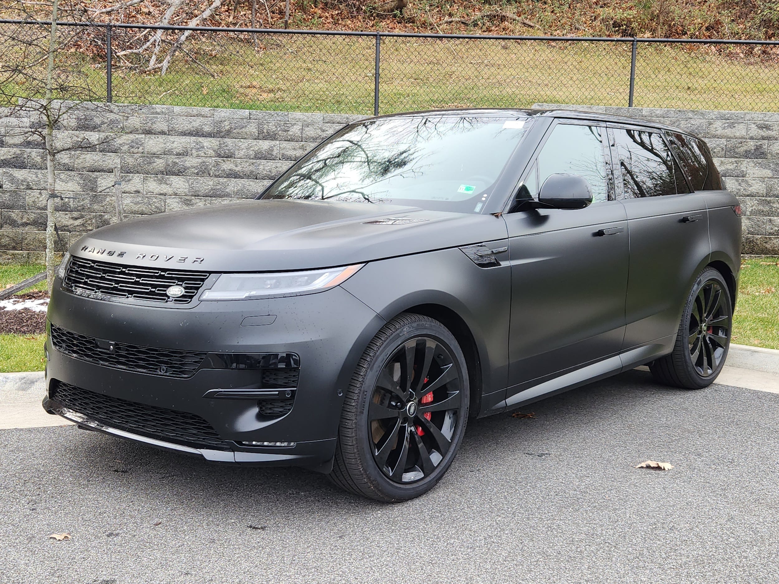 2025 Land Rover Range Rover Sport Dynamic SE's photo