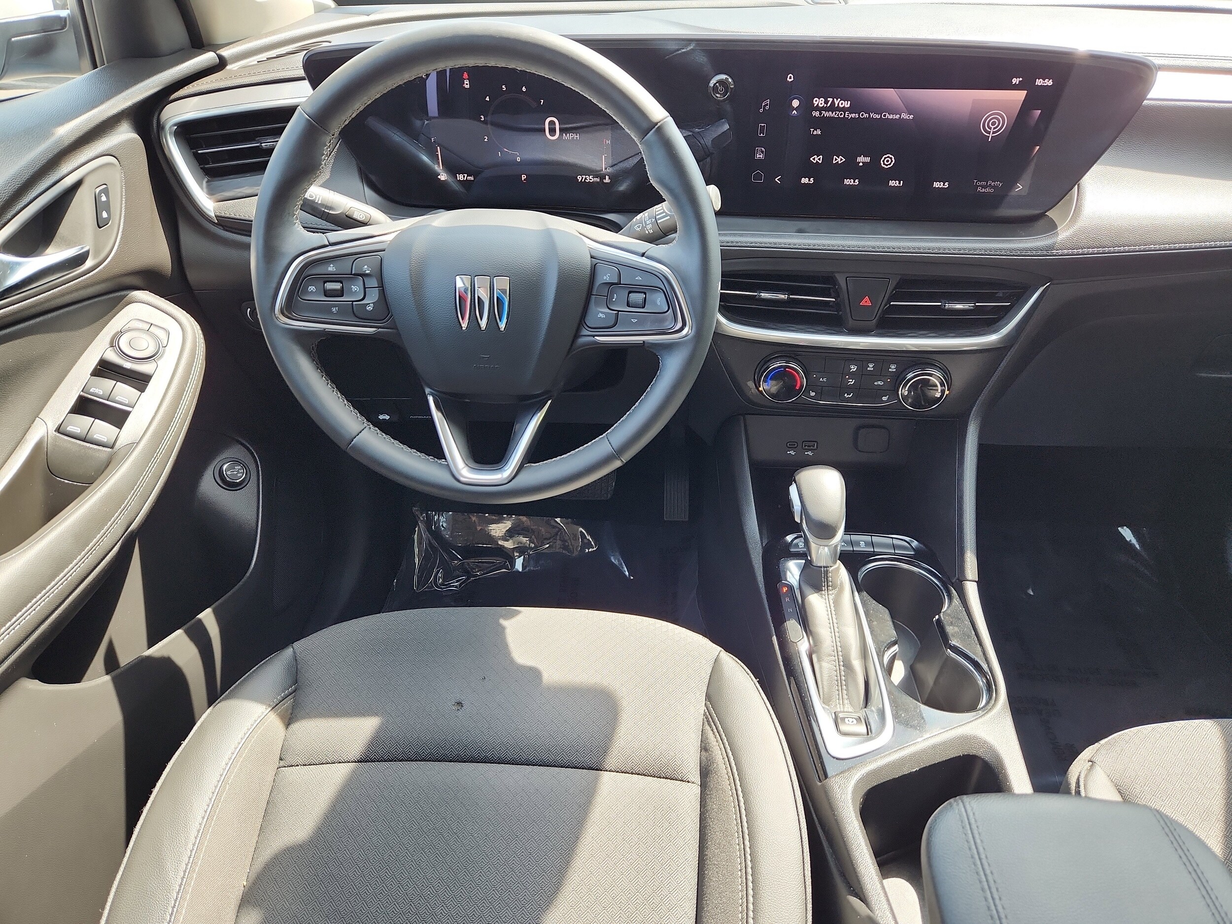 2024 Buick Encore GX Preferred photo 3
