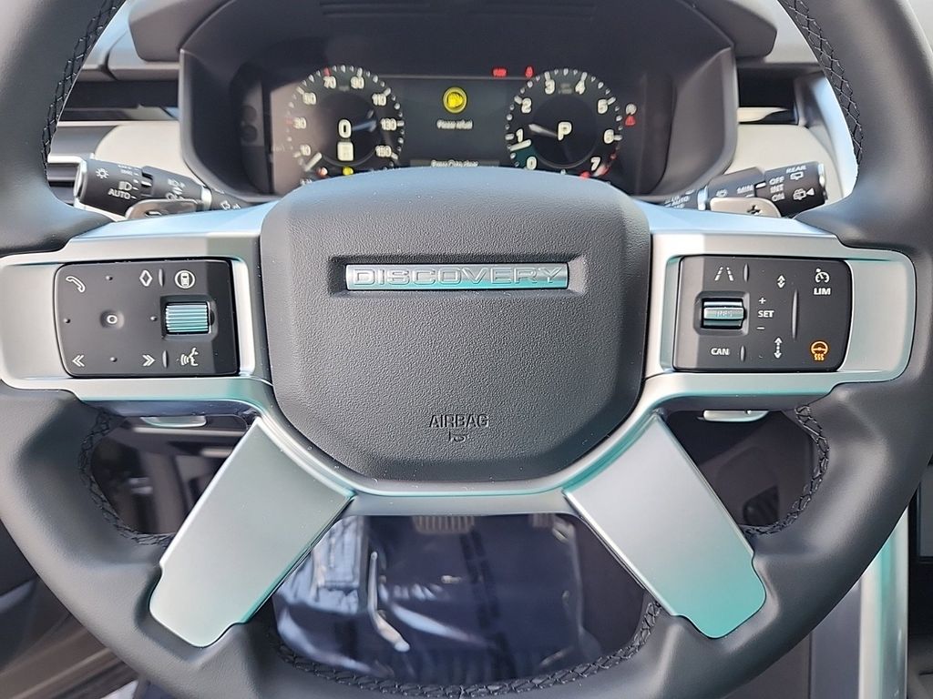 2025 Land Rover Discovery S - Photo 18