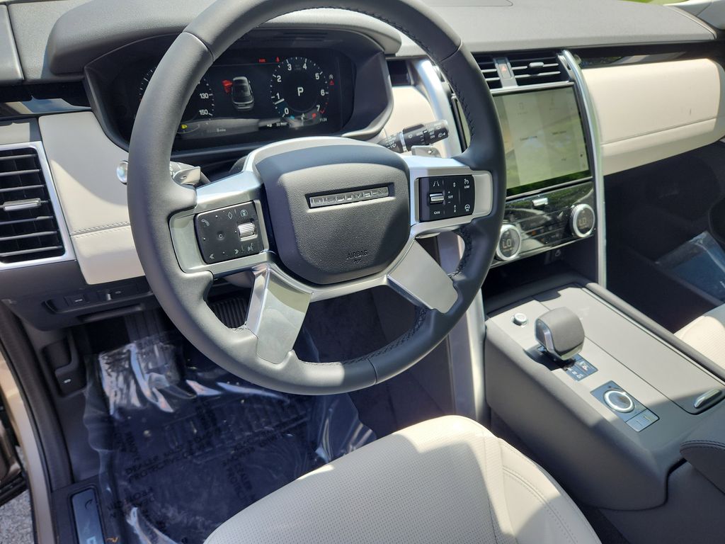 2025 Land Rover Discovery S - Photo 15