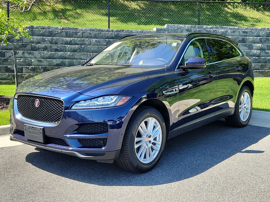 2019 Jaguar F-PACE 25t Prestige AWD's photo