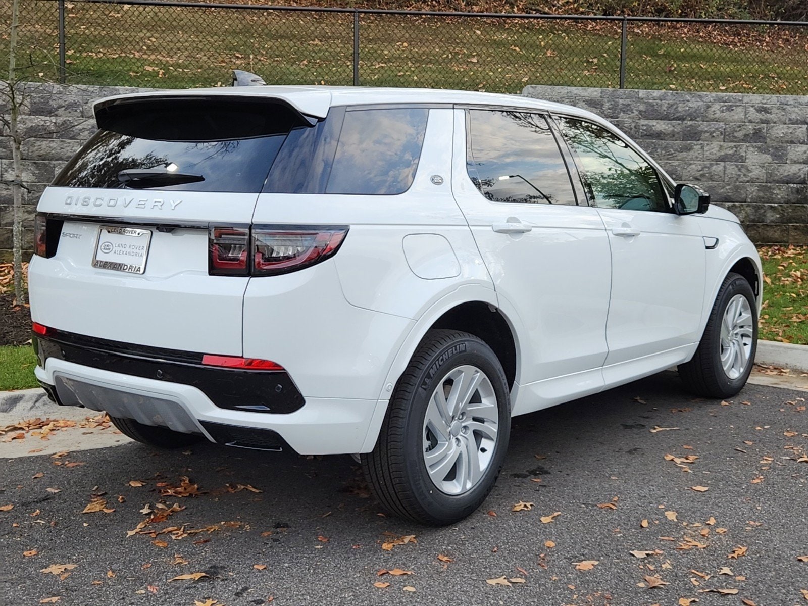 Used 2025 Land Rover Discovery Sport S with VIN SALCJ2FX6SH357867 for sale in Alexandria, VA