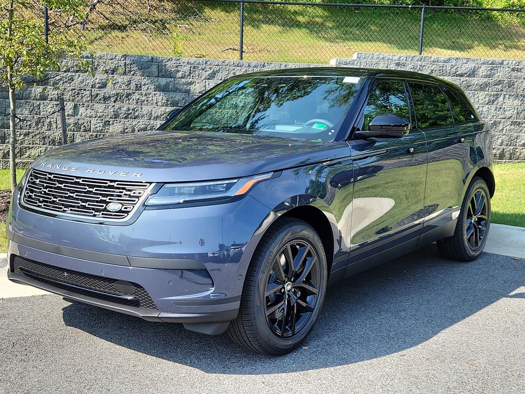 2026 Land Rover Range Rover Velar P250 S's photo