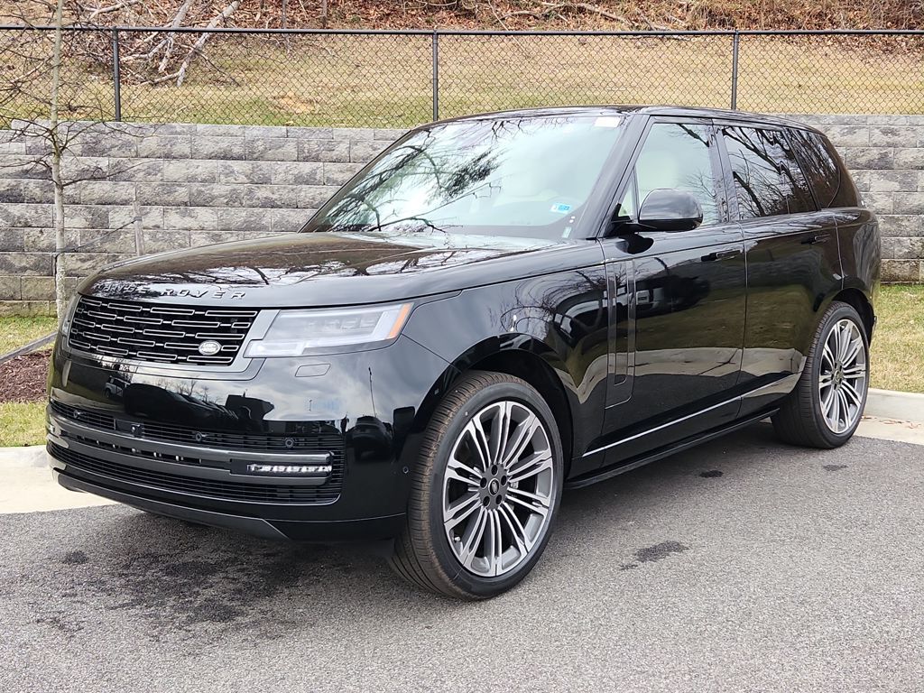 2025 Land Rover Range Rover SE