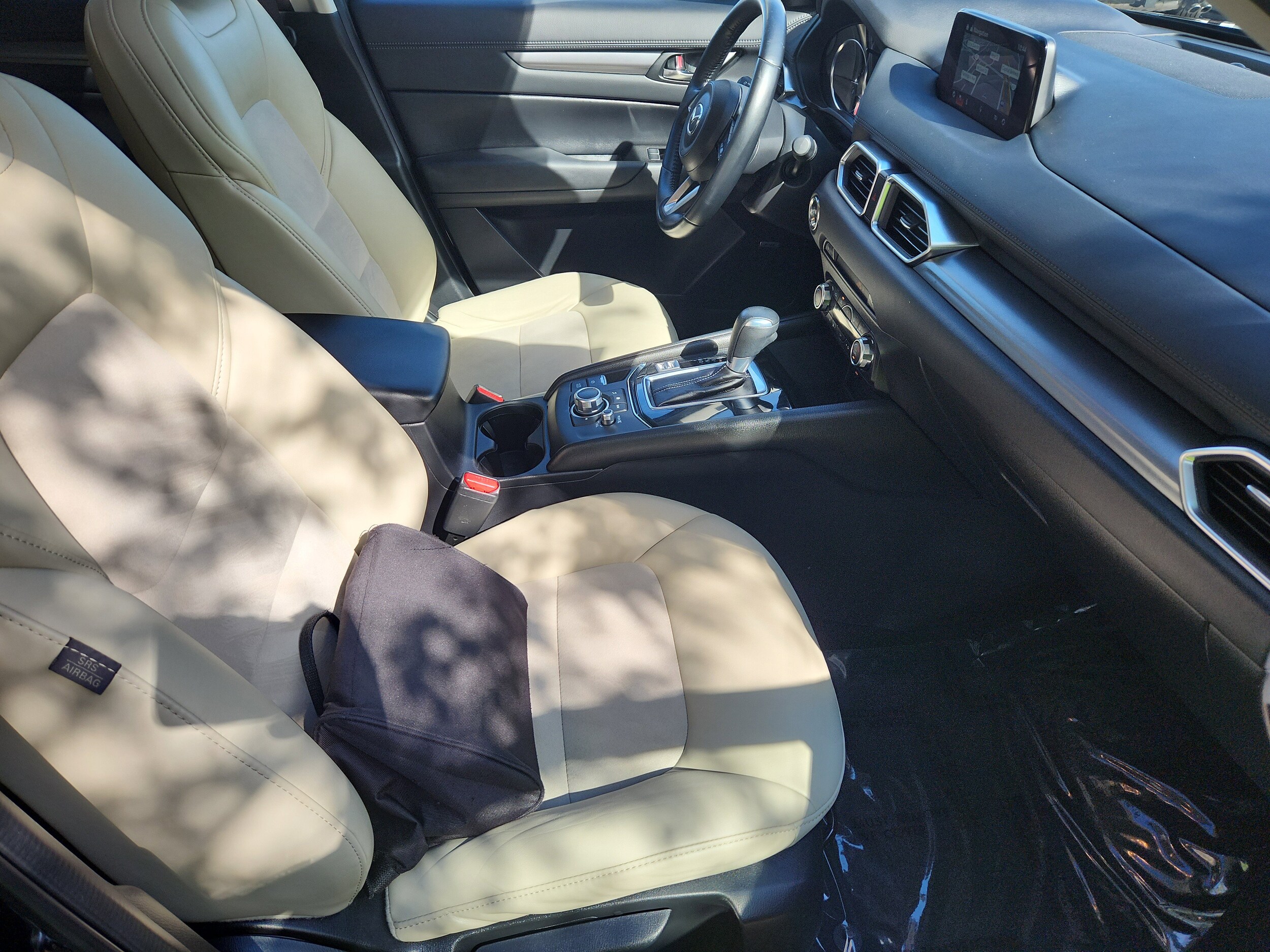 2017 Mazda CX-5 Touring photo 2