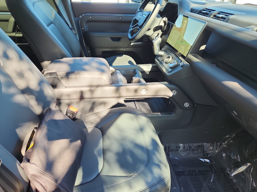 New 2026 Land Rover Defender 11XDYNAMSE