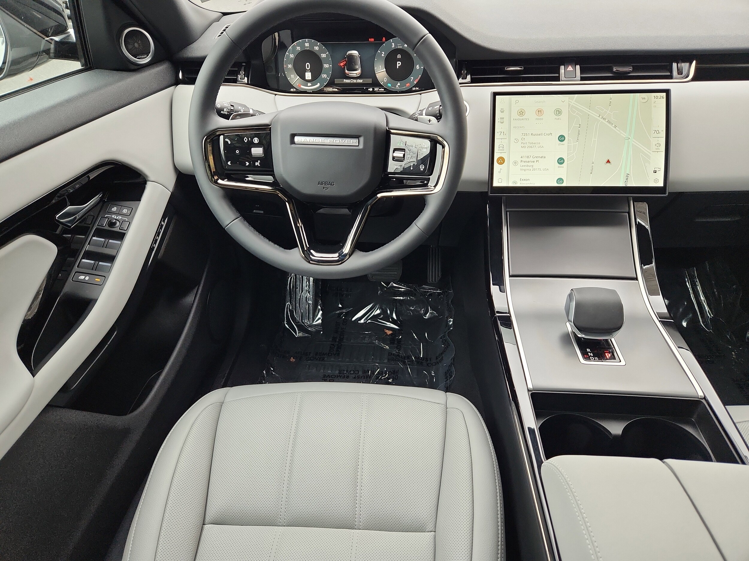 2026 Land Rover Range Rover Evoque S photo 4