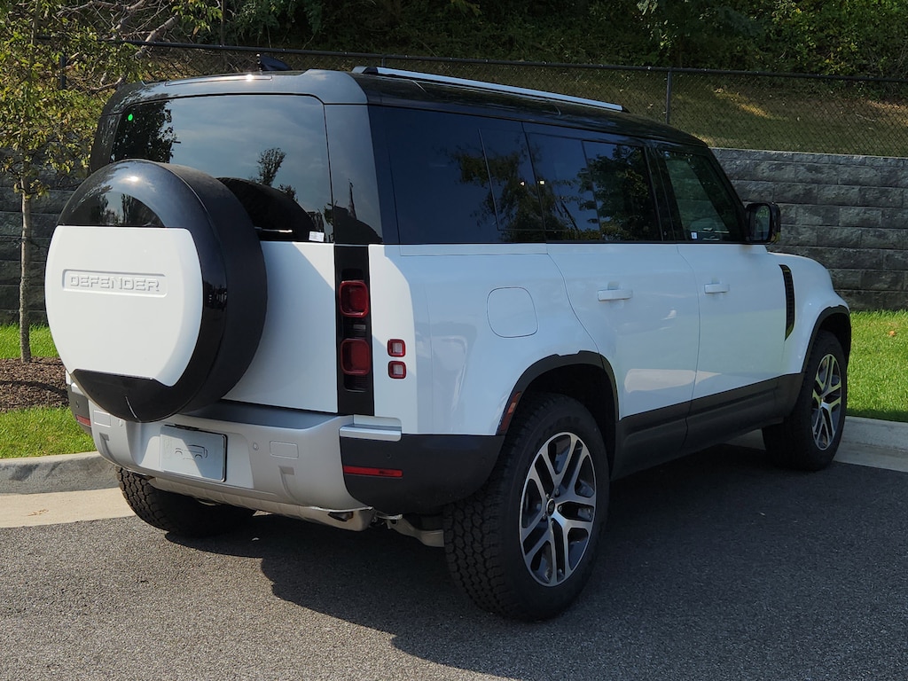 New 2025 Land Rover Defender 110S 110 P400 S