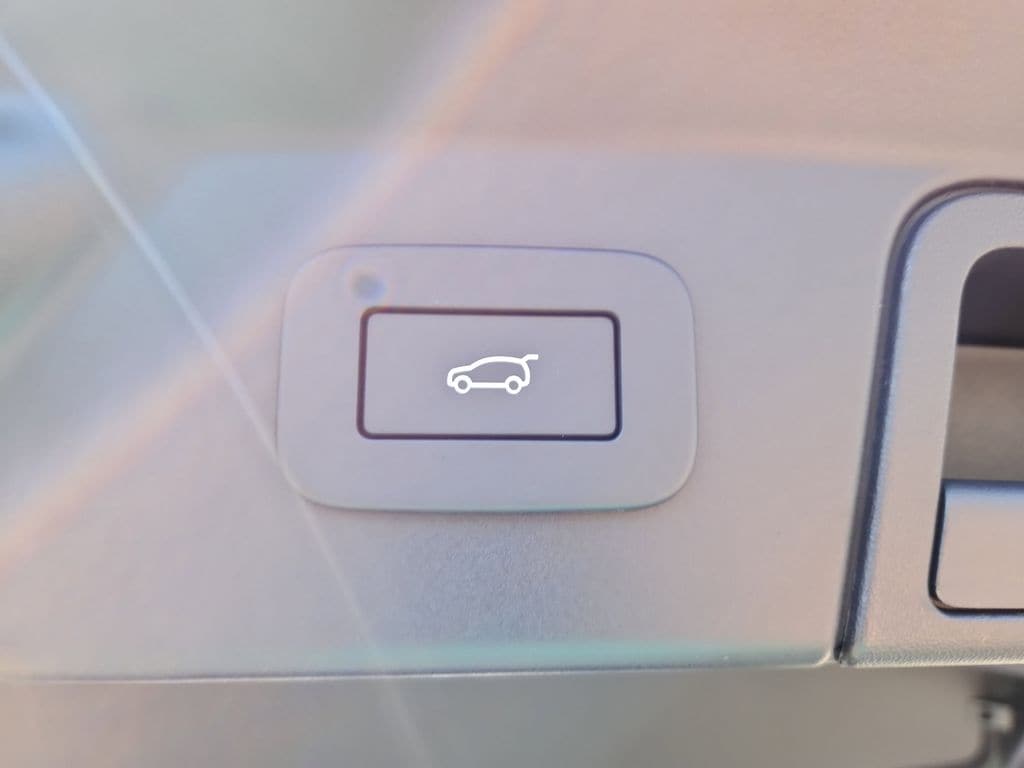 2026 Land Rover Range Rover Velar Dynamic SE - Photo 14