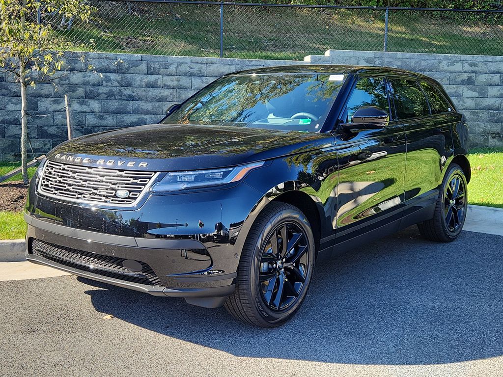 2026 Land Rover Range Rover Velar P250 S's photo