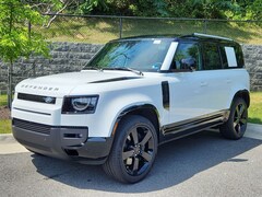 2026 Land Rover Defender 110 400PS X-Dynamic SE SUV