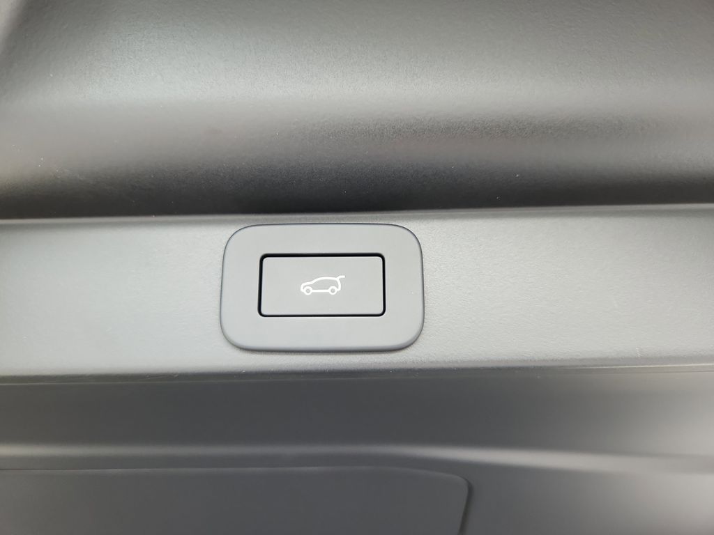 2025 Land Rover Range Rover SE - Photo 14