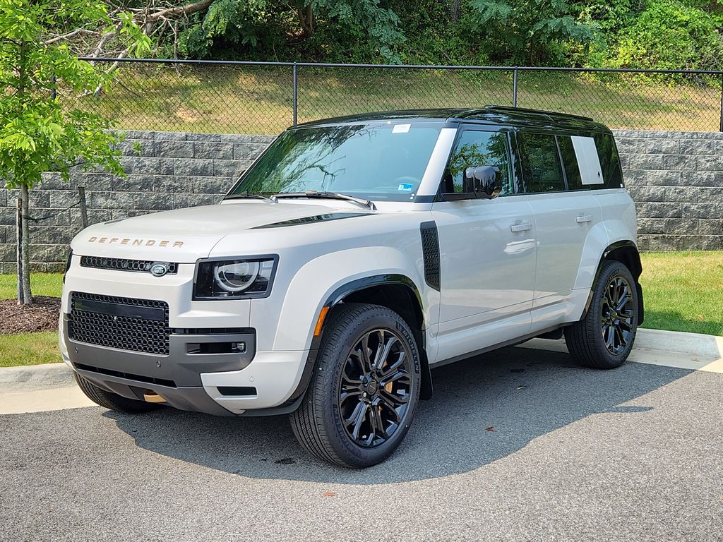 2026 Land Rover Defender