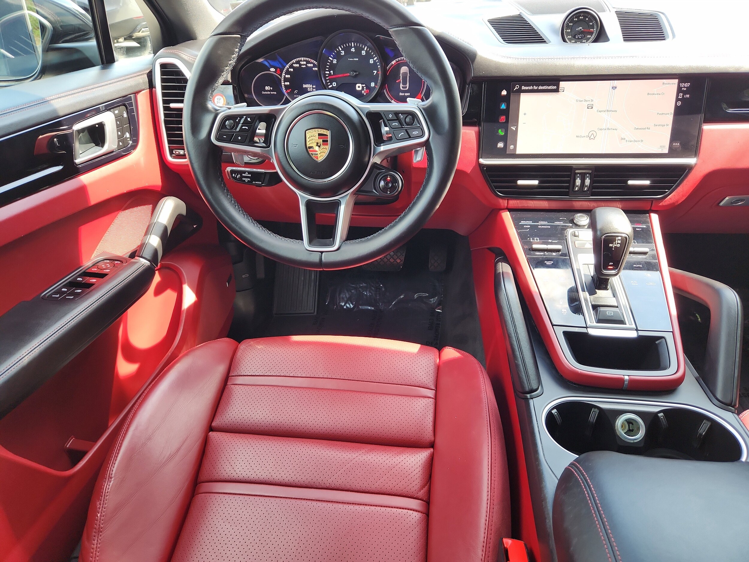 2022 Porsche Cayenne Coupe photo 4