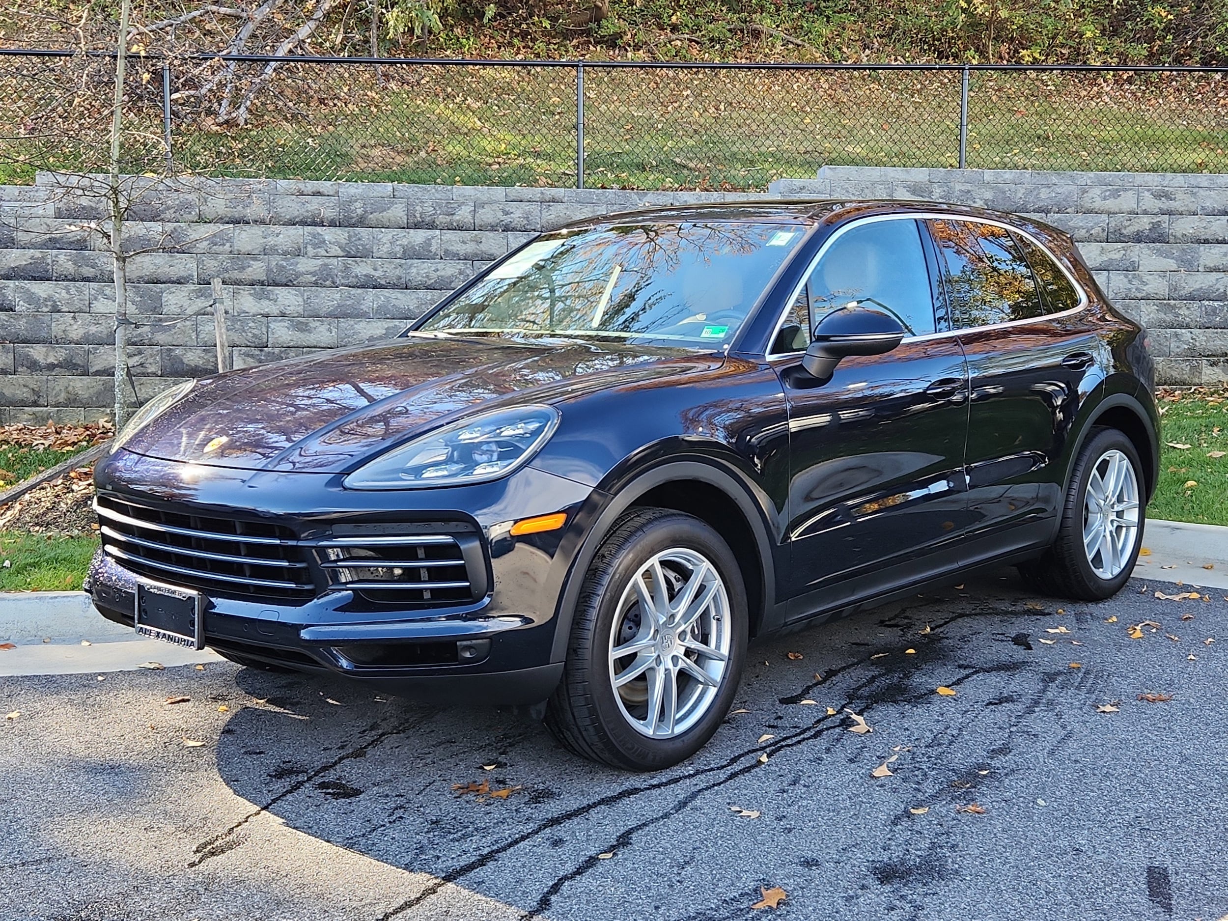 2021 Porsche Cayenne Base