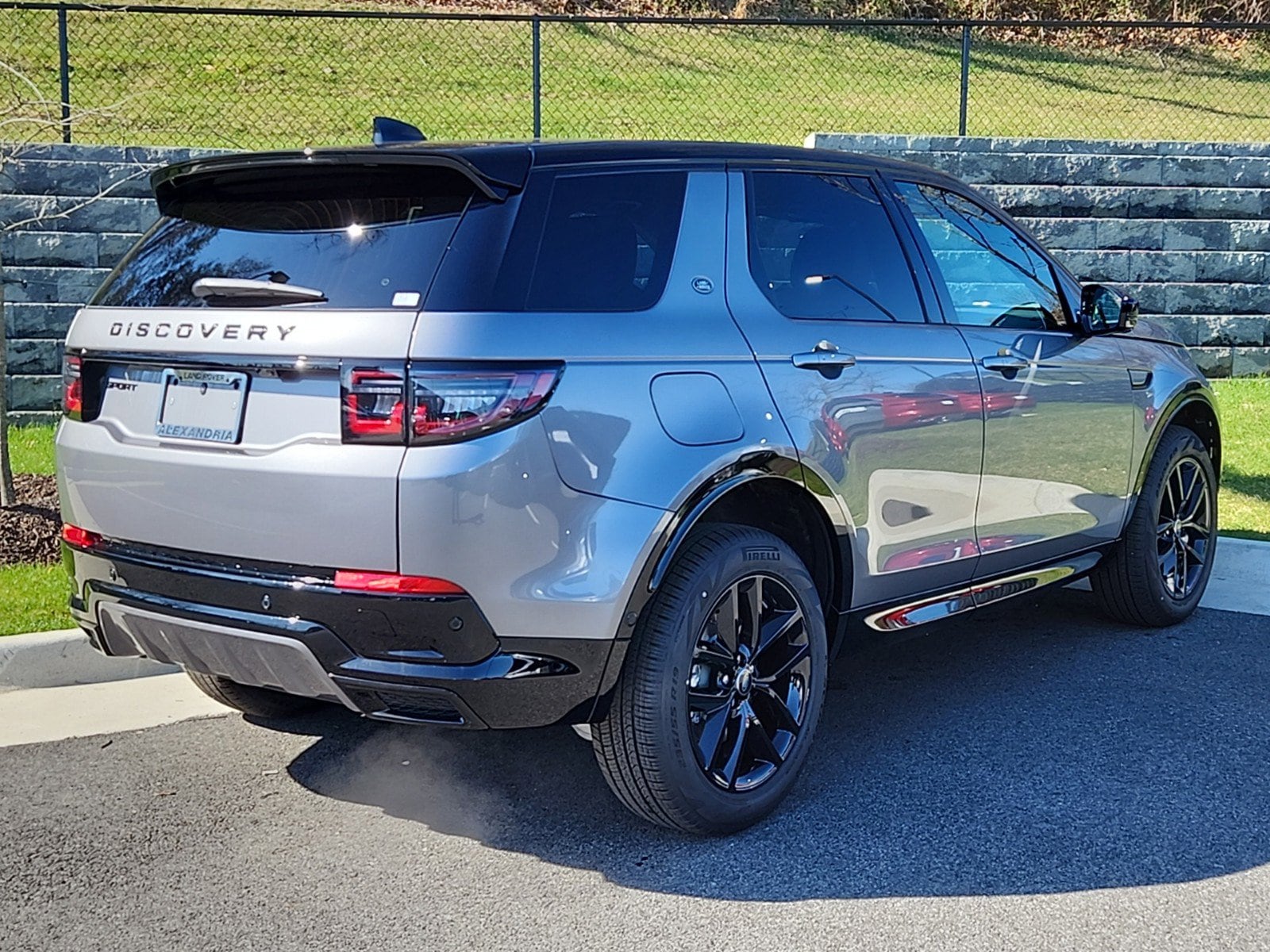 Used 2024 Land Rover Discovery Sport Dynamic SE with VIN SALCL2FX3RH346216 for sale in Alexandria, VA