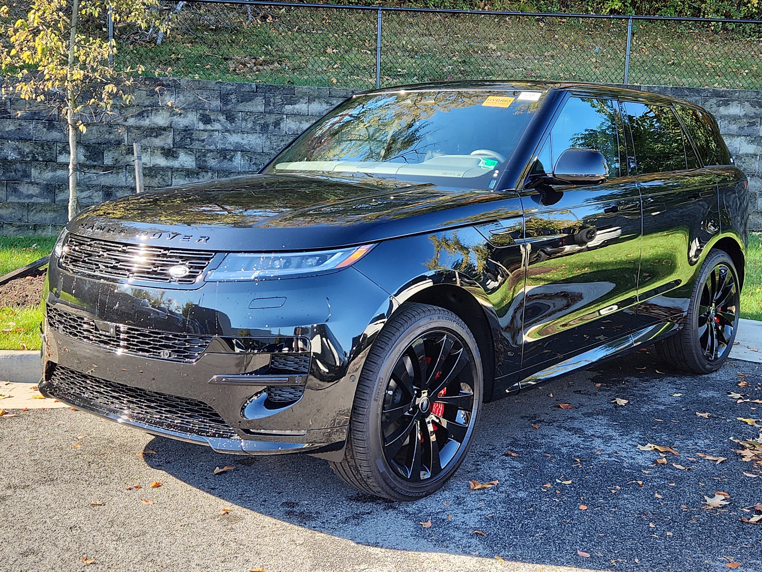 2025 Land Rover Range Rover Sport Dynamic SE's photo