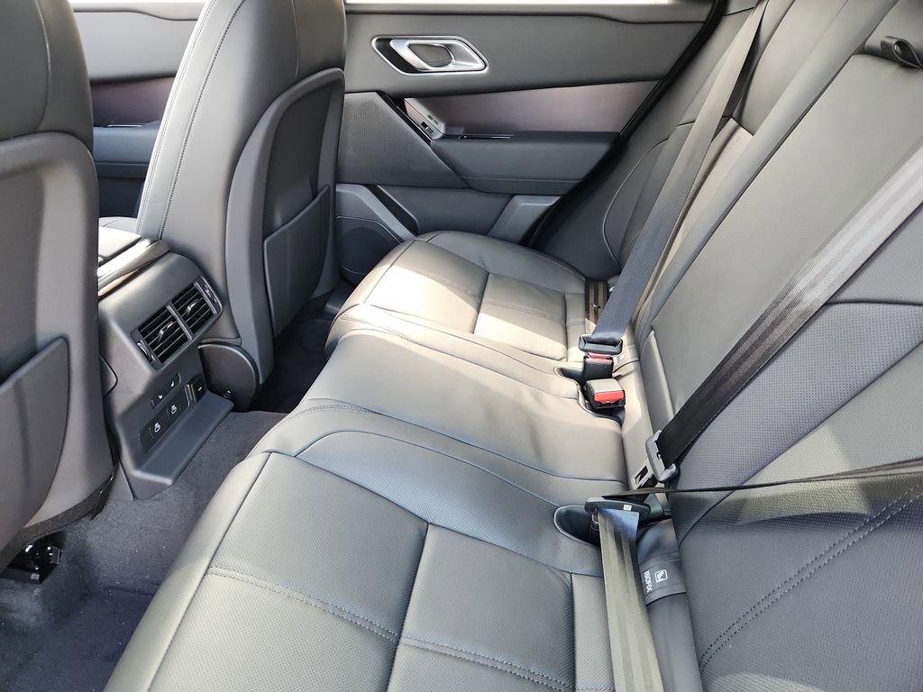 2026 Land Rover Range Rover Velar Dynamic SE - Photo 5